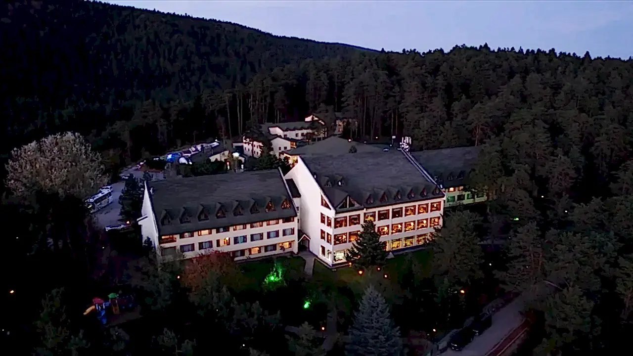 5K Karavan Tanıtım Filmi (1).00_01_52_17.Still085