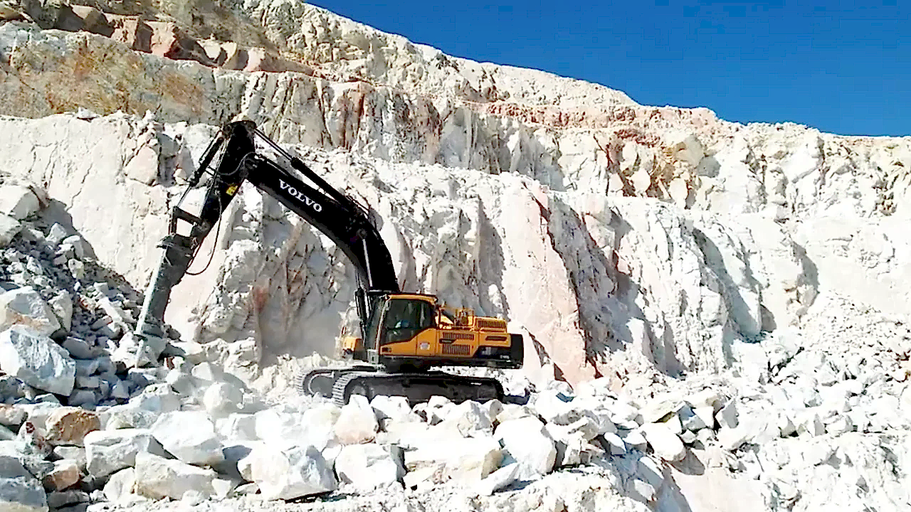 Niğtaş Kalsit Tanıtım Filmi.00_00_25_25.Still005