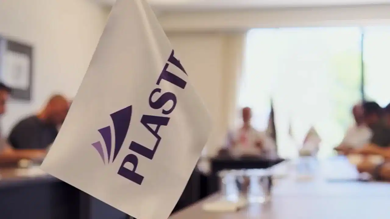 Niğtaş Kalsit Tanıtım Filmi.00_01_03_11.Still017